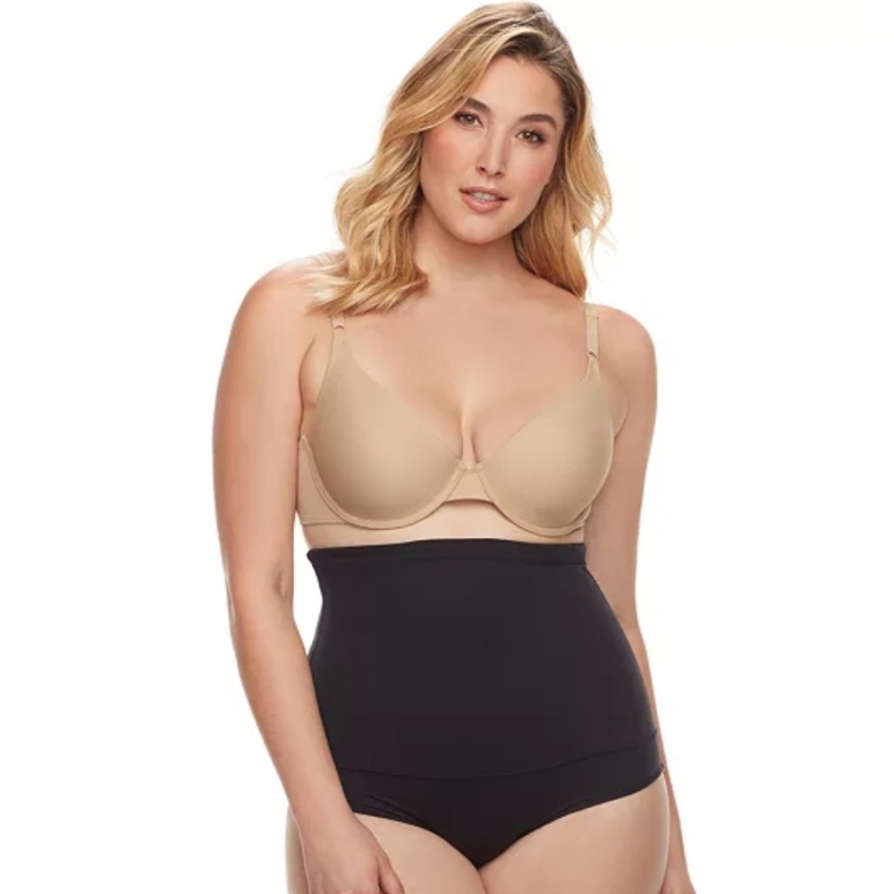 Nwt Shaping Briefs Absolutely flattering!